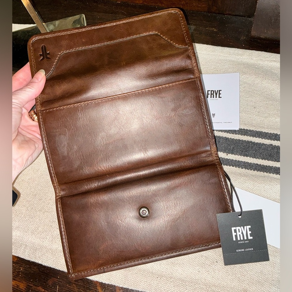 NWT Frye Leather Melissa Trifold Continental Snap Wallet Dark Brown $158 - Picture 11 of 12